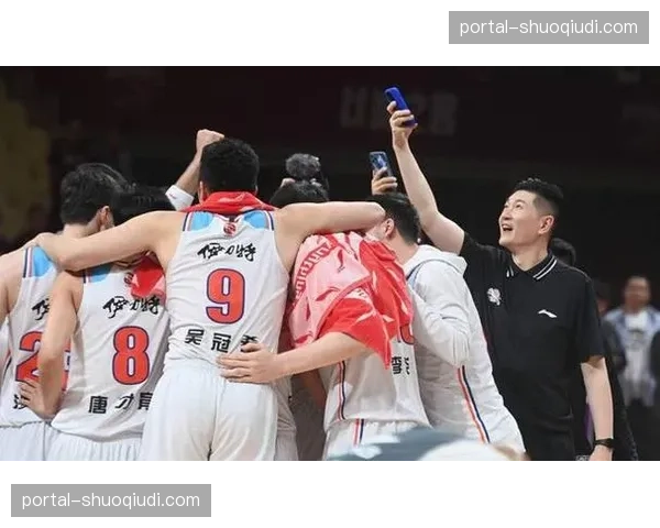 广东进攻端单核驱动失灵,外援依赖症暴露阵容结构性短板 广东进攻端单核驱动失灵,外援依赖症暴露阵容结构性短板